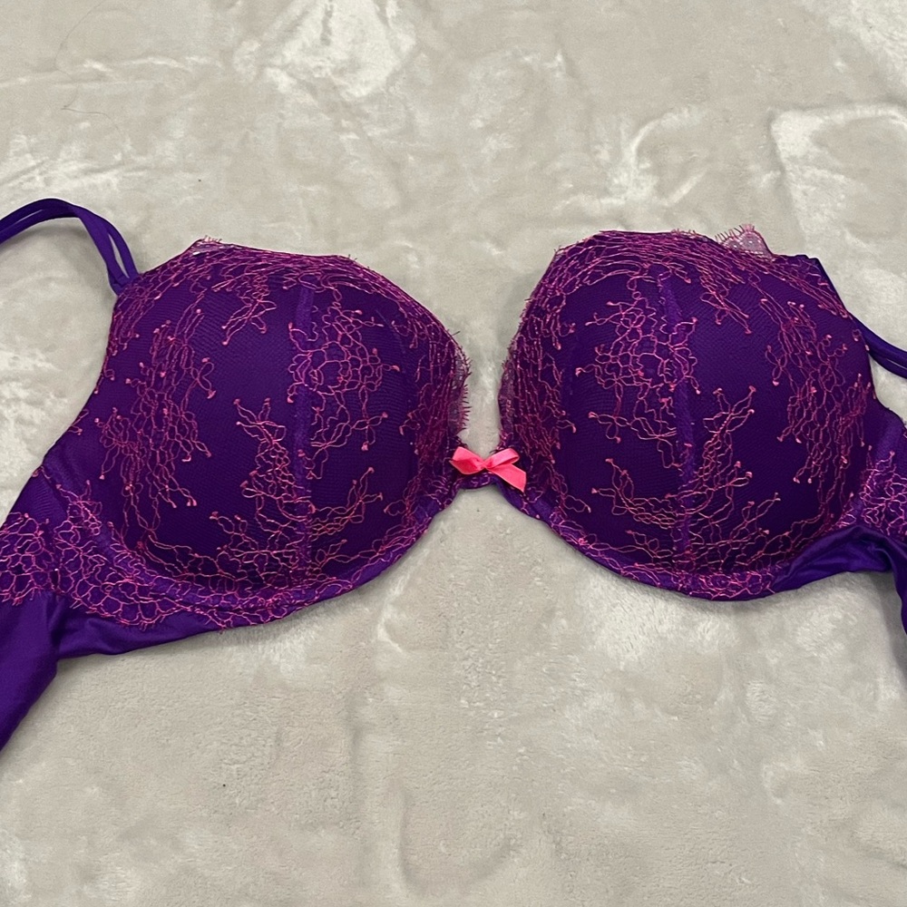 Victoria's Secret Deep Purple Lace Bra